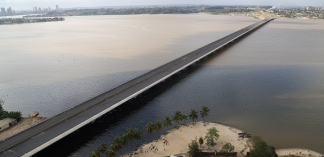 Inauguration du pont Henri-Konan-Bédié à Abidjan : un nouvel axe routier pour désengorger la ville